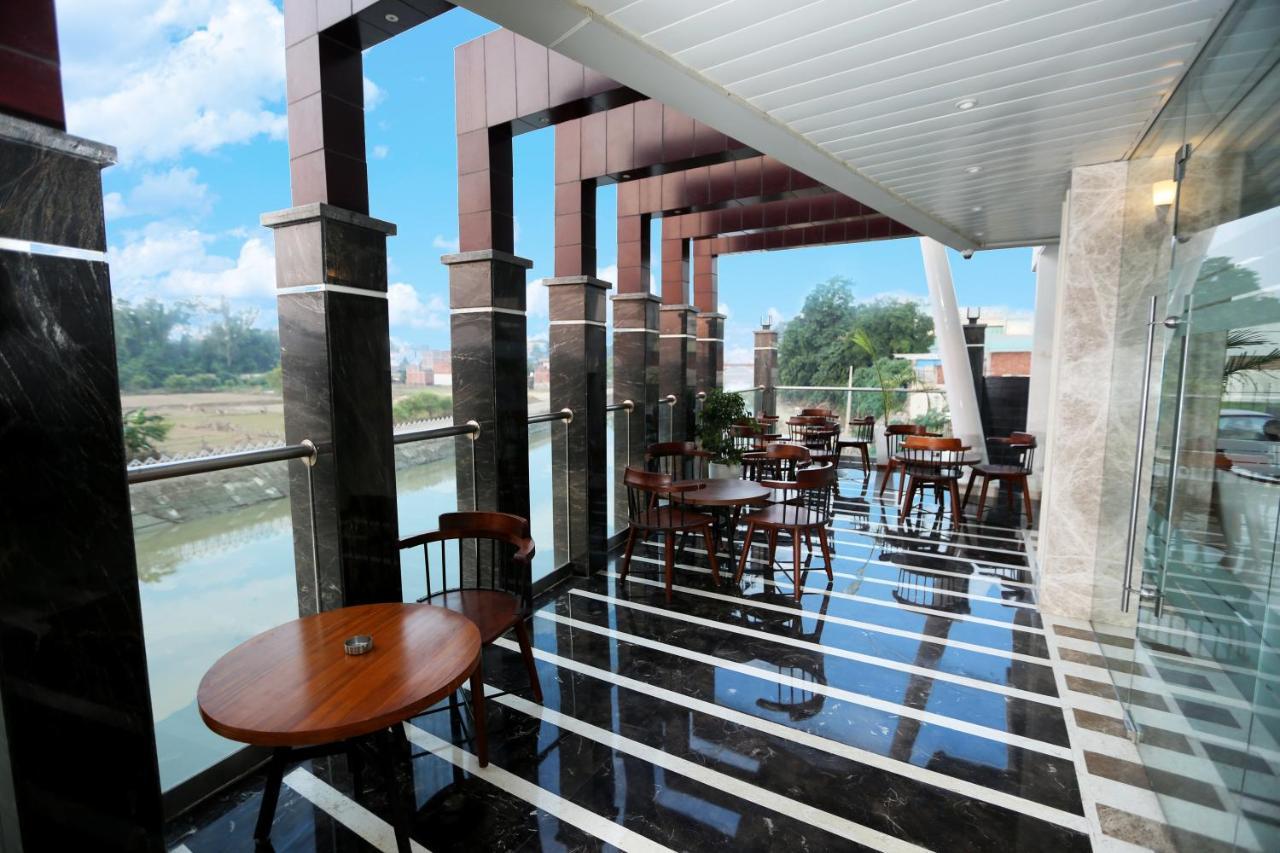 Comfort Inn Benares Kültér fotó